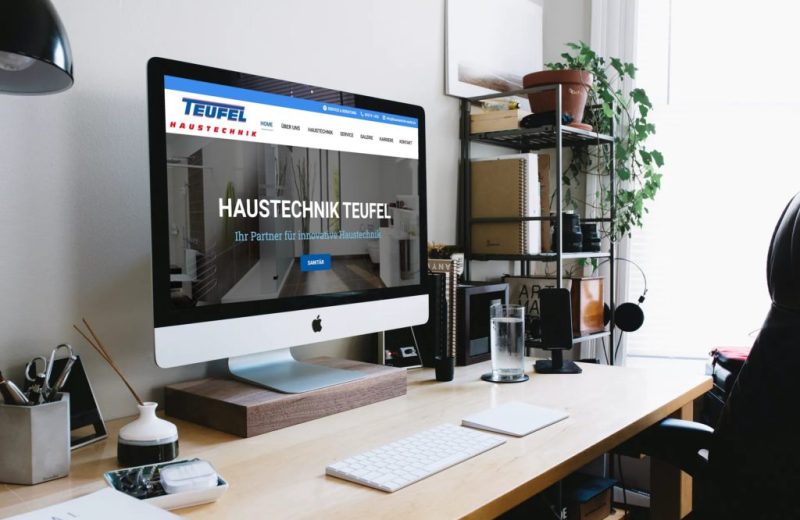 Website Haustechnik Tebel auf iMac